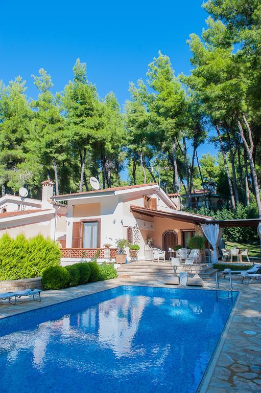 Naftilos Villa Sani With Private Pool ภายนอก รูปภาพ